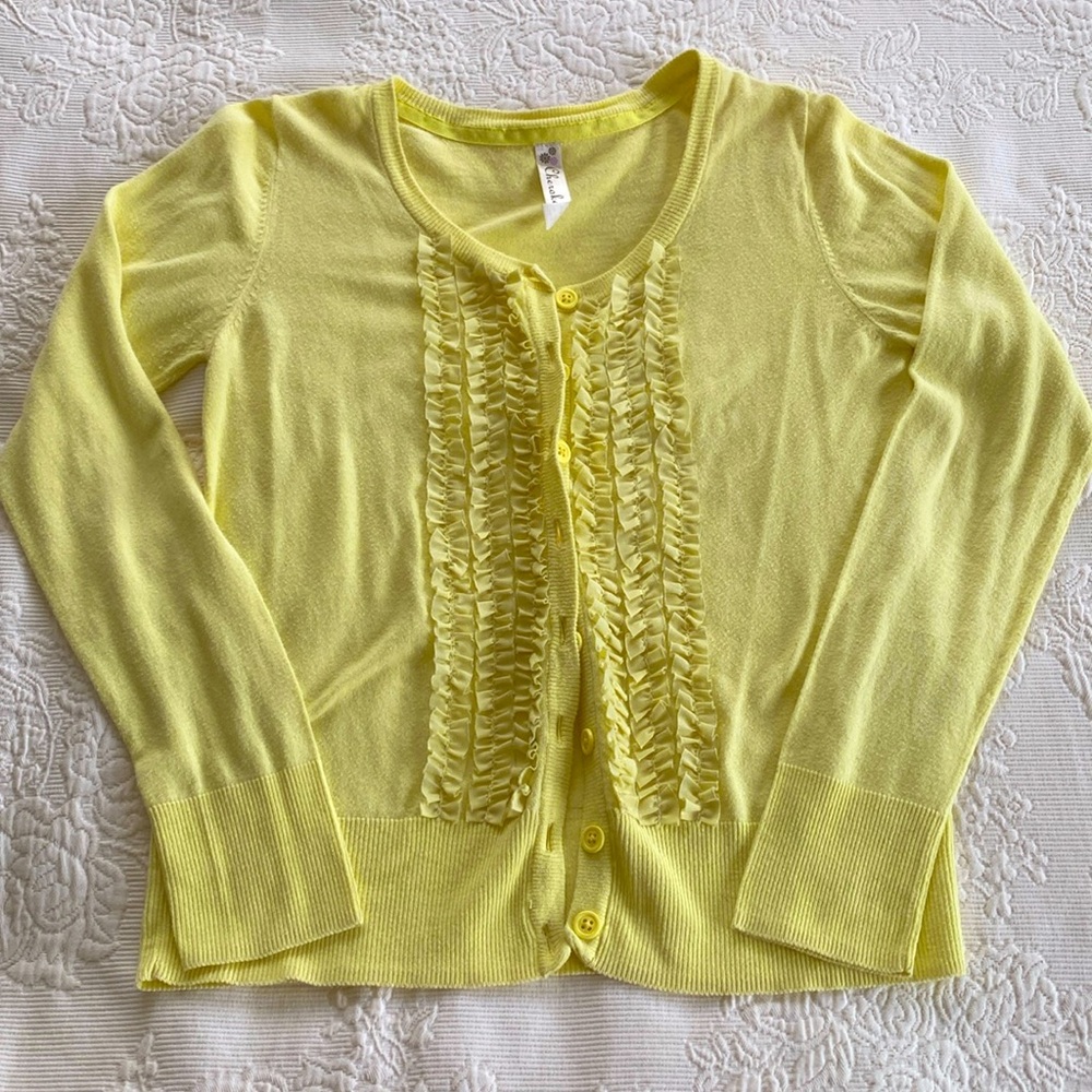 Cherokee Jasambac Y2K (14/16) girls or small women’s lite weight yellow cardigan